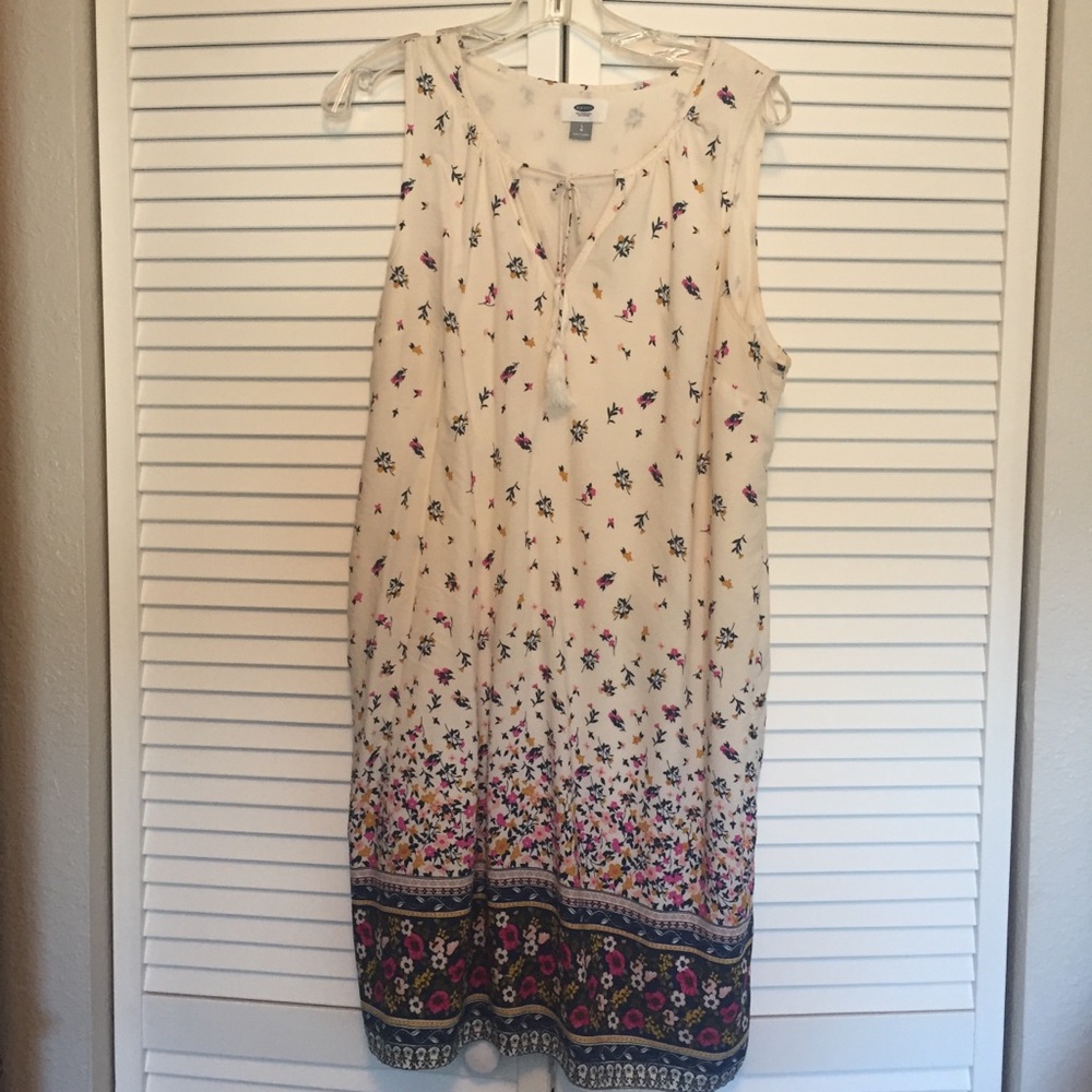 Old Navy Sleeveless Shift Dress size L